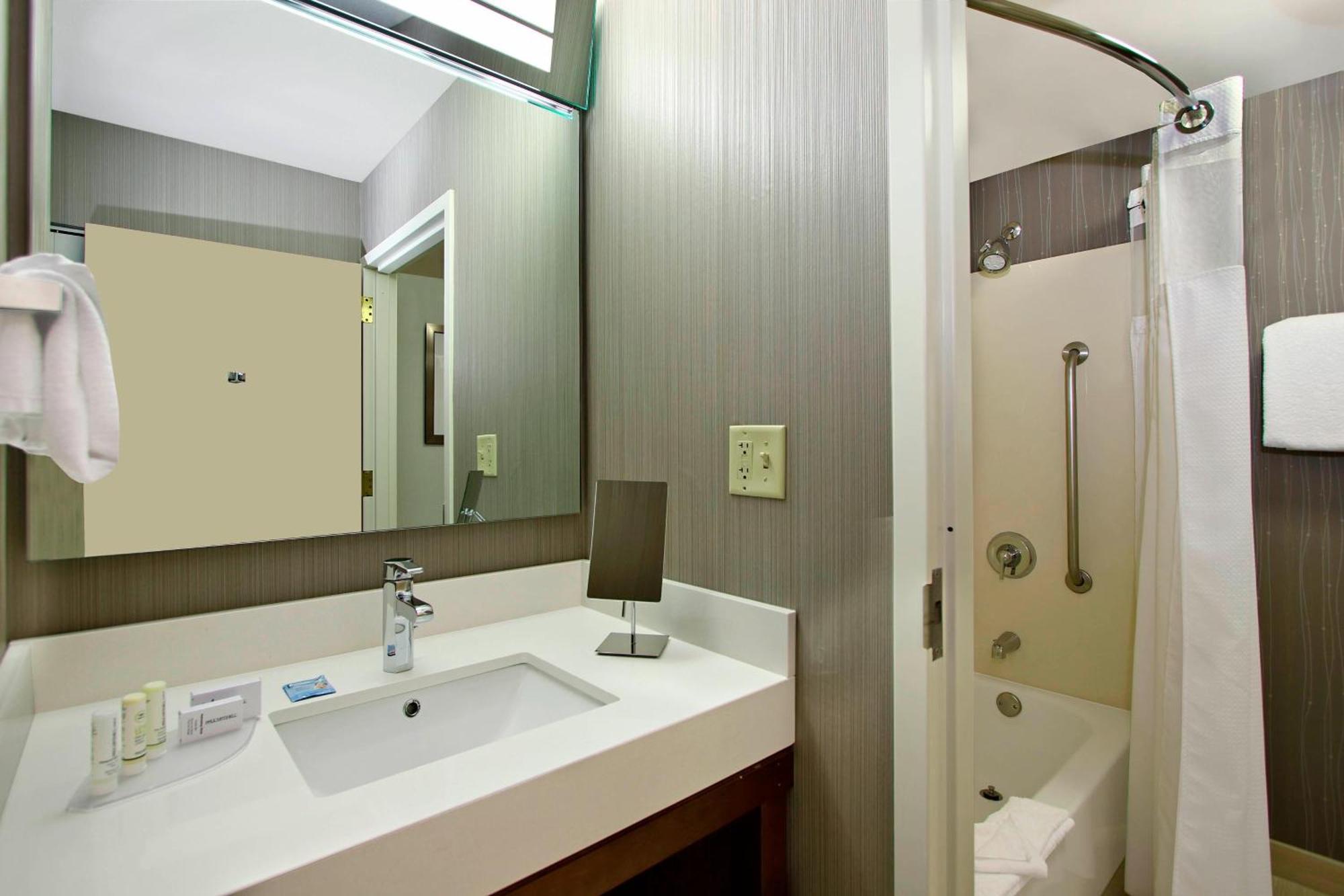 Courtyard Oakland Downtown Hotel Bagian luar foto